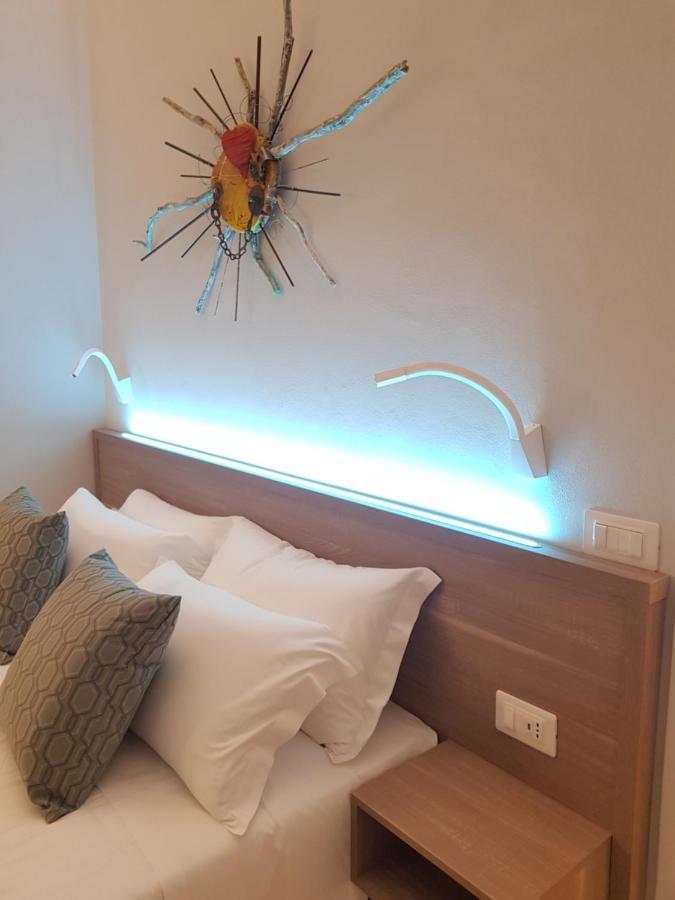 Dimora Del Cuore Guest House In Centro Весте Екстериор снимка