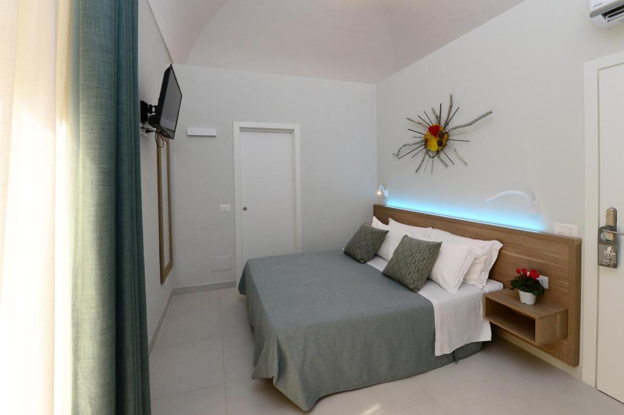 Dimora Del Cuore Guest House In Centro Весте Екстериор снимка